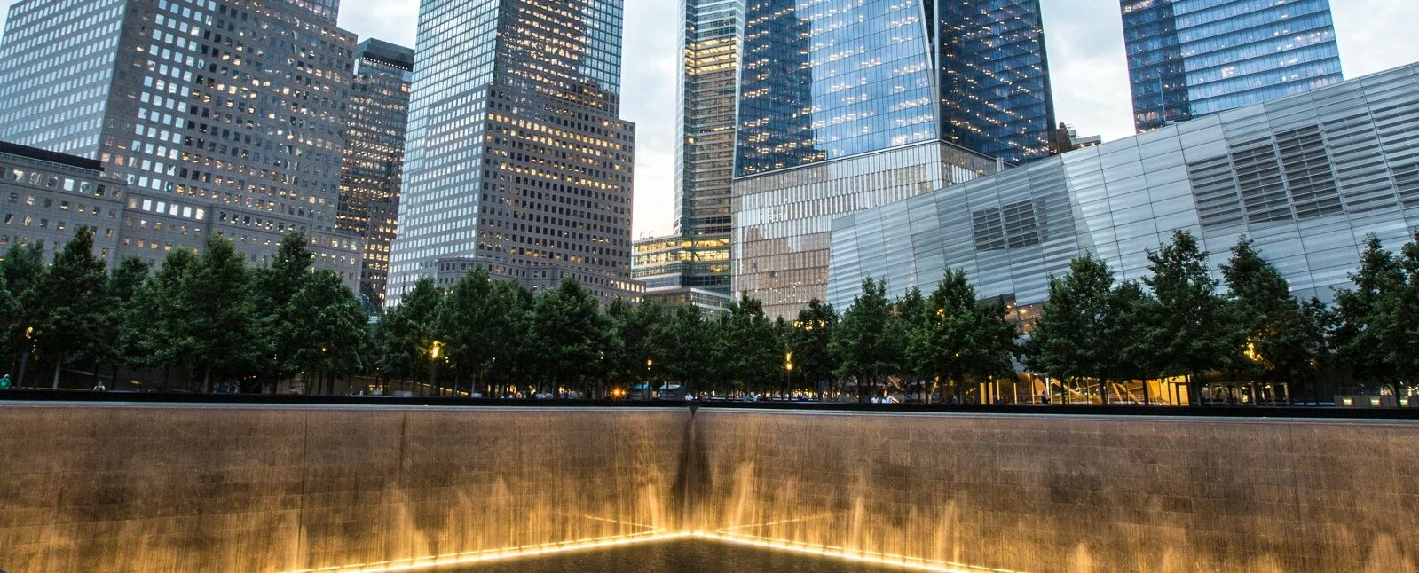 9/11 memorial reflecting pool